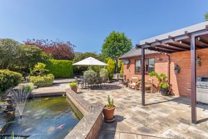 Photo 25- click for photo gallery